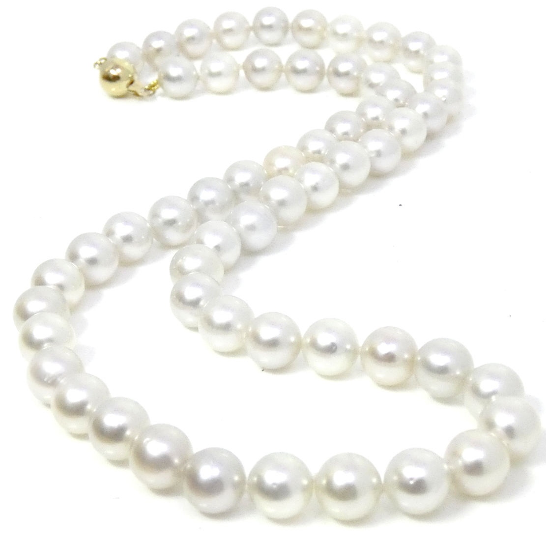White South Sea Round Pearls Necklace